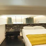 Exclusive In Lisbon Apartment Bicas